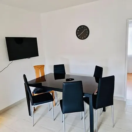 Berta - Praktisch, Bequem, Unkompliziert 3 6 Betten Appartement