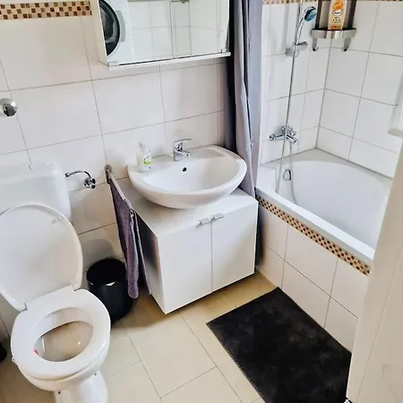 Berta - Praktisch, Bequem, Unkompliziert 3 6 Betten Appartement