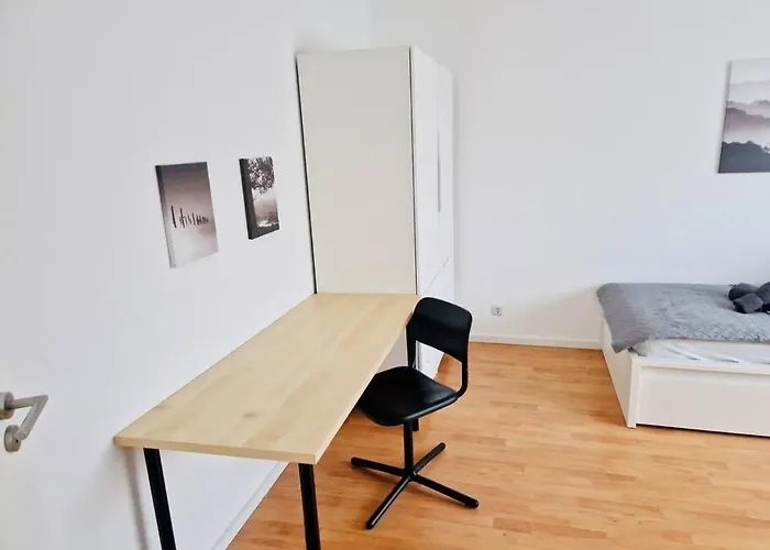 Berta - Praktisch, Bequem, Unkompliziert 3 6 Betten * Bergheim (Rhein-Erft-Kreis)